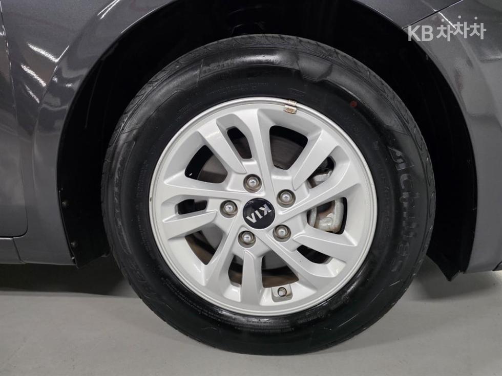 2019 - kia k3
