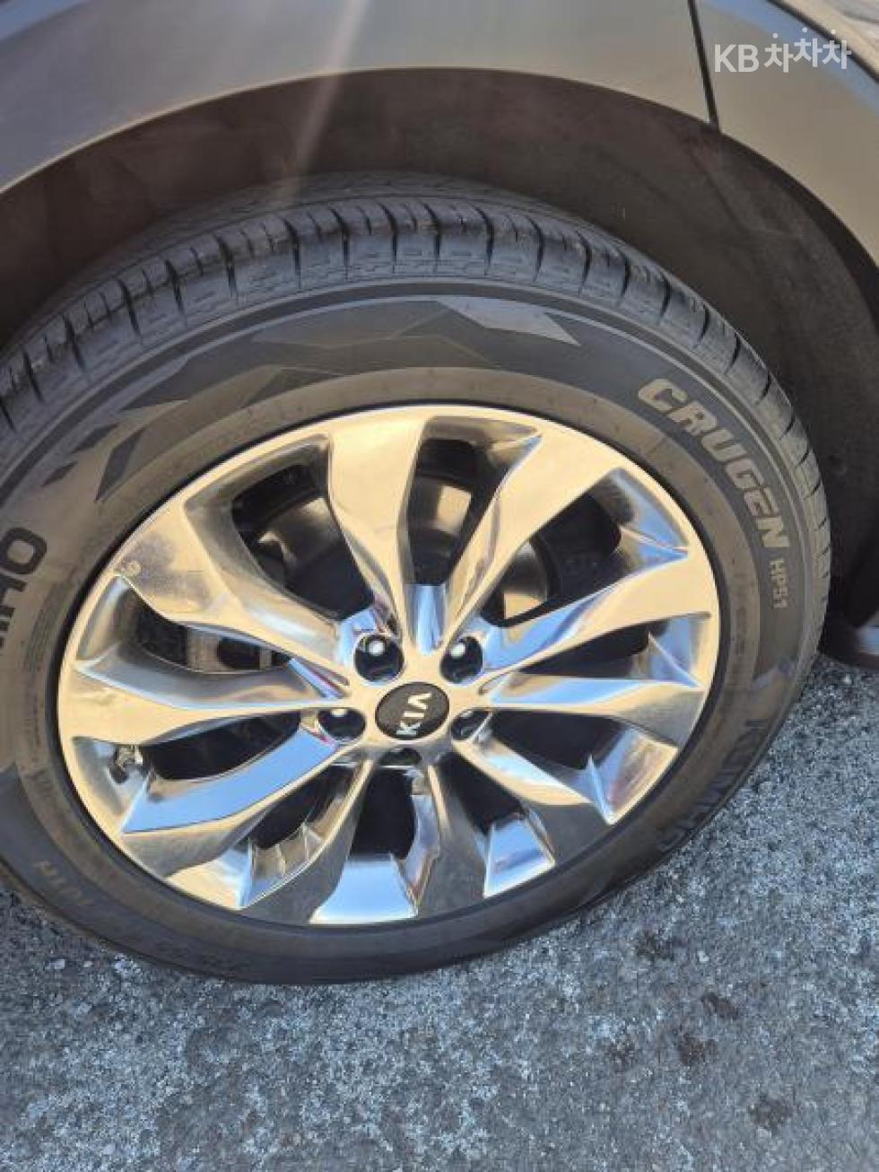 2019 - kia sorento