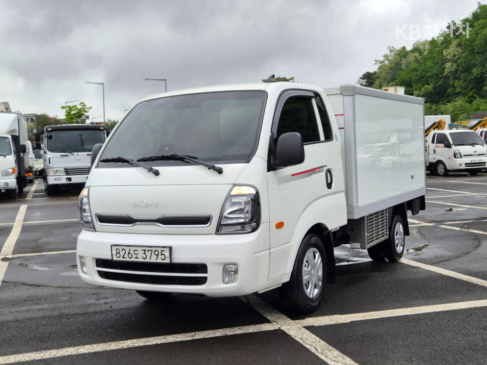 2024 - kia bongo iii