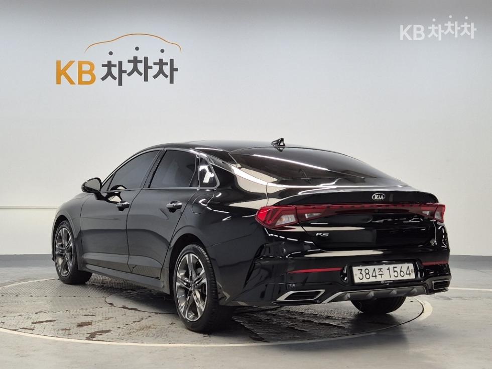 2020 - kia k5