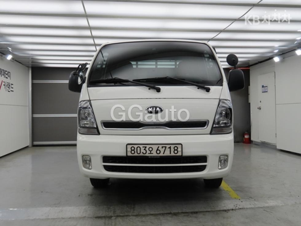 2020 - kia bongo iii