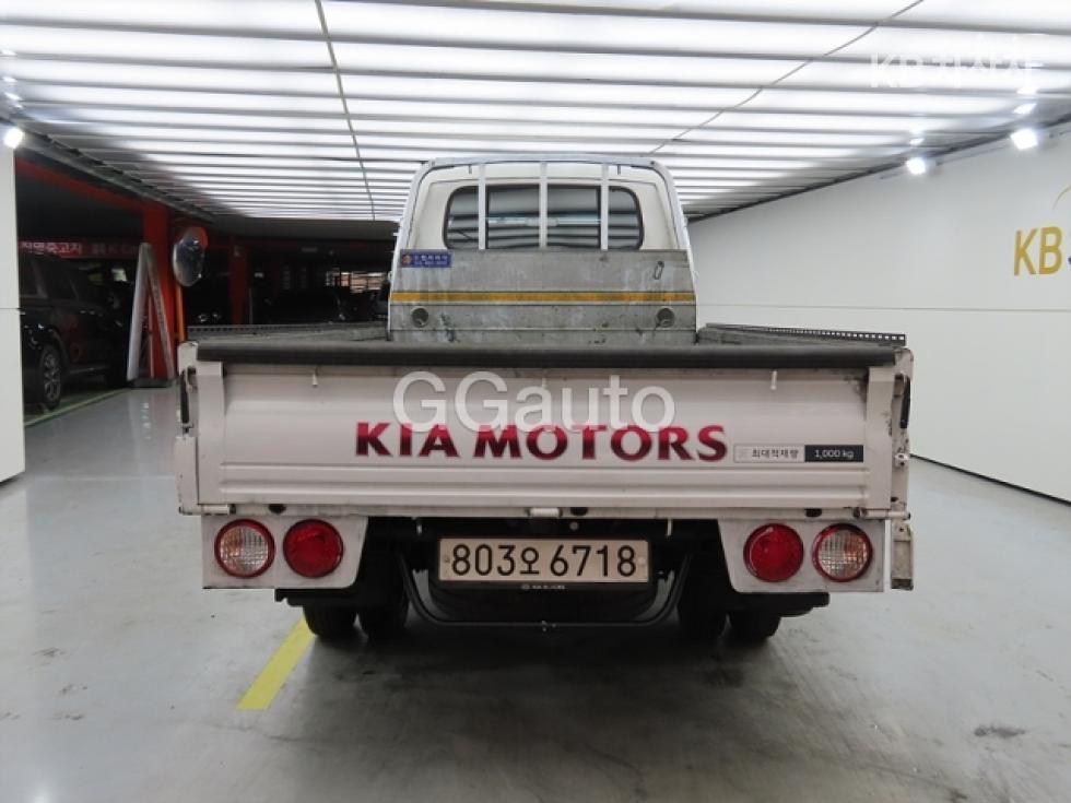 2020 - kia bongo iii
