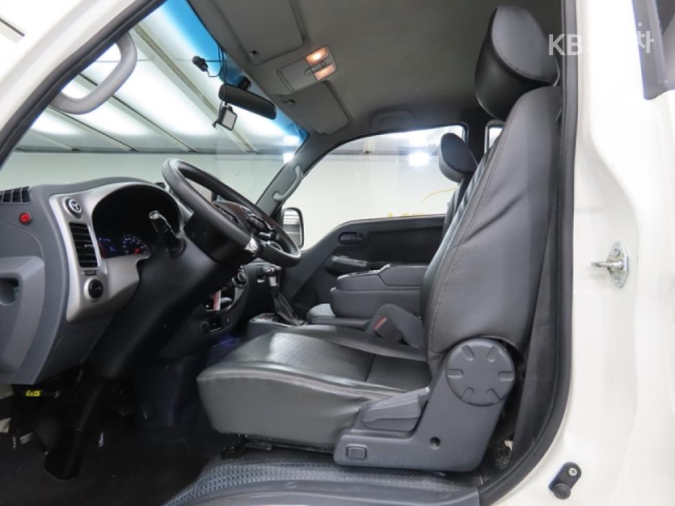 2020 - kia bongo iii