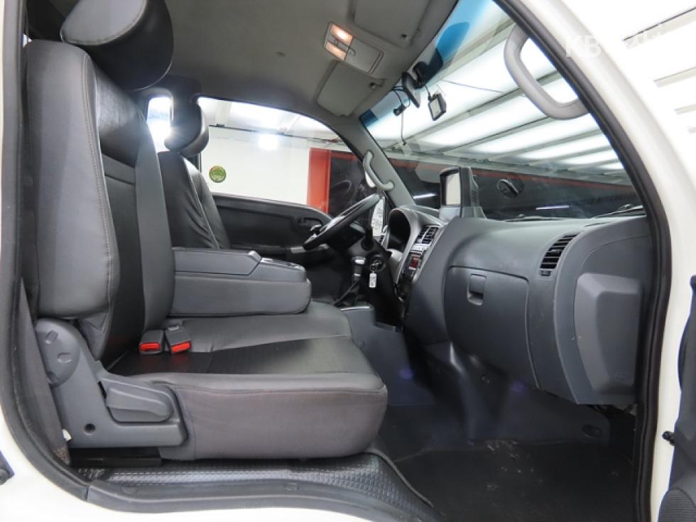 2020 - kia bongo iii