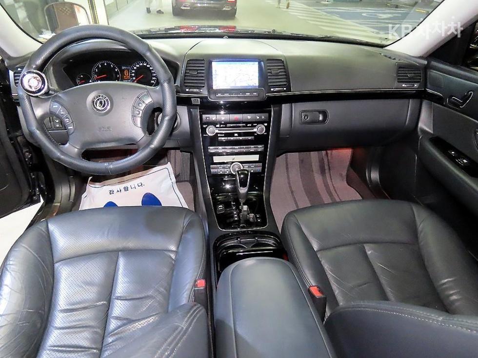 2010 - kia opirus