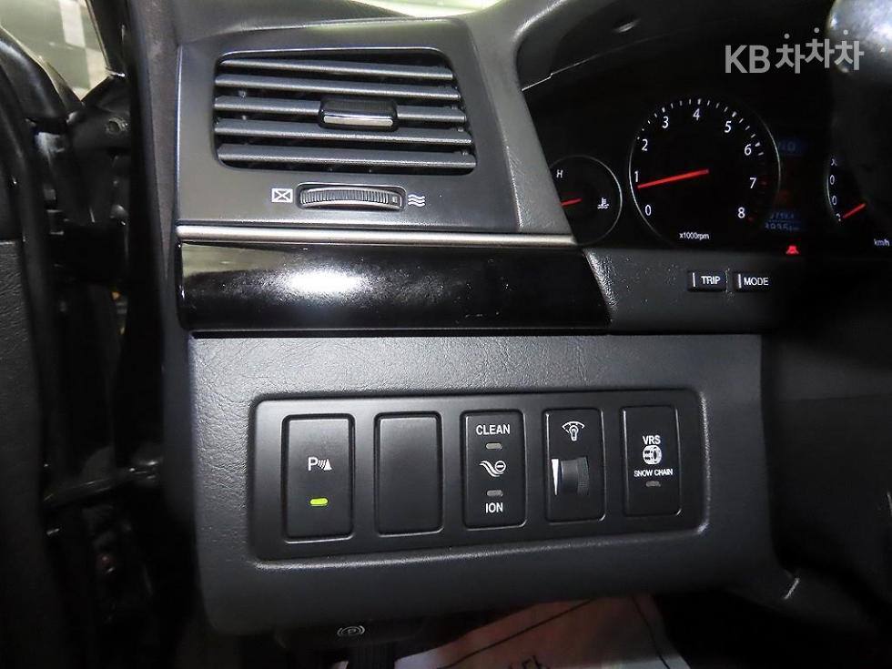 2010 - kia opirus