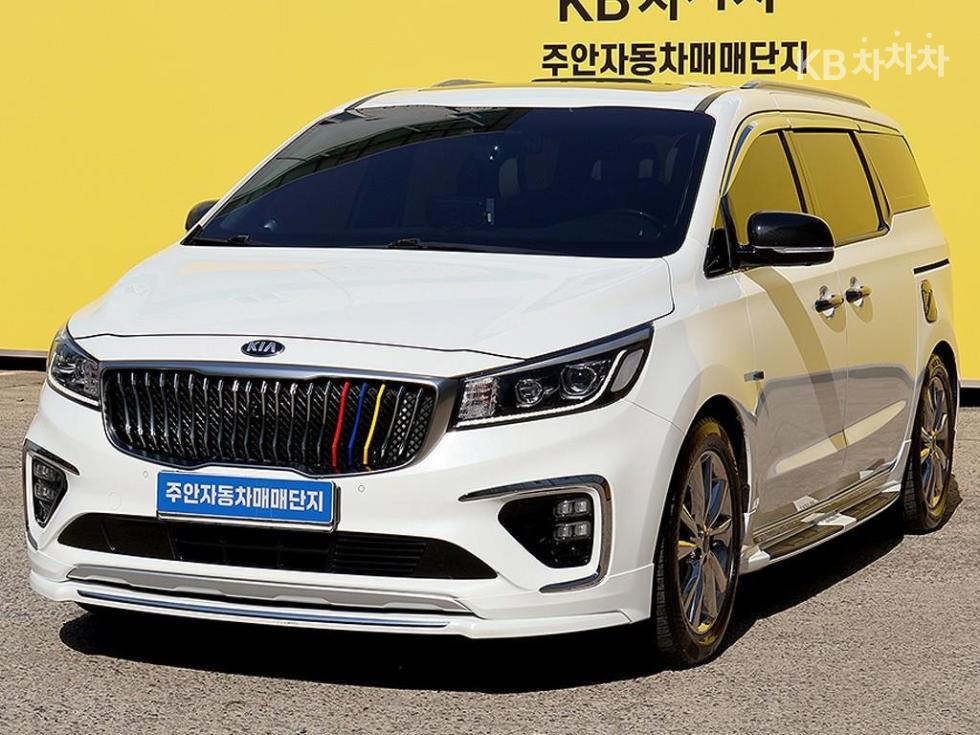 2019 - kia carnival