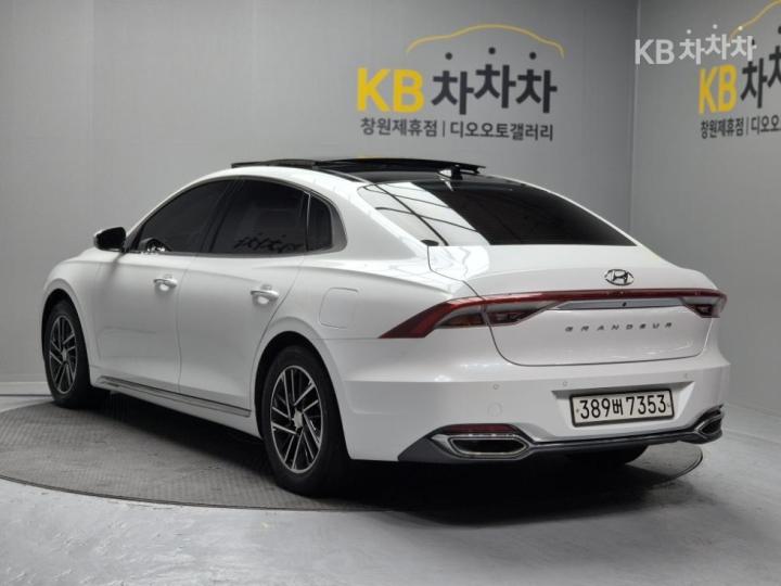 Hyundai Grandeur LPi 3.0 Modern 5