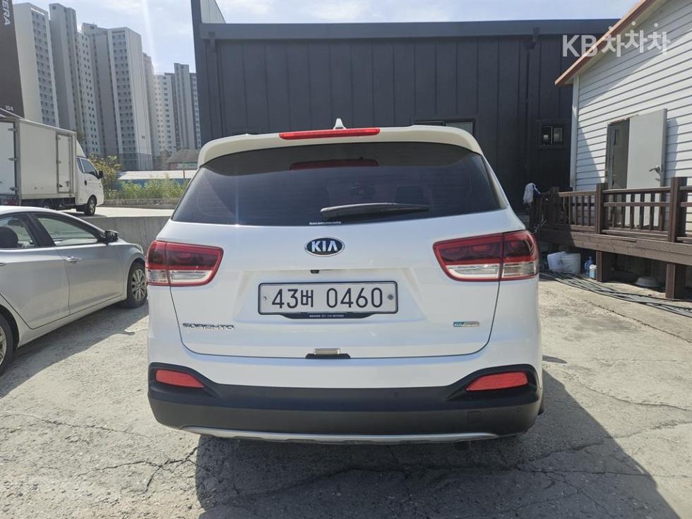 2016 - kia sorento