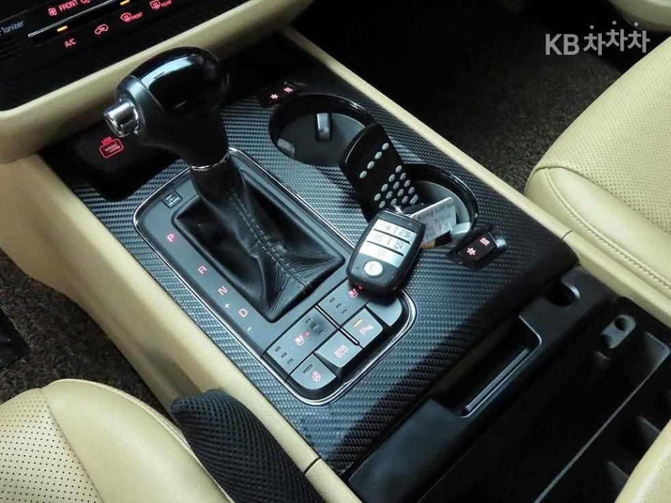 2016 - kia carnival