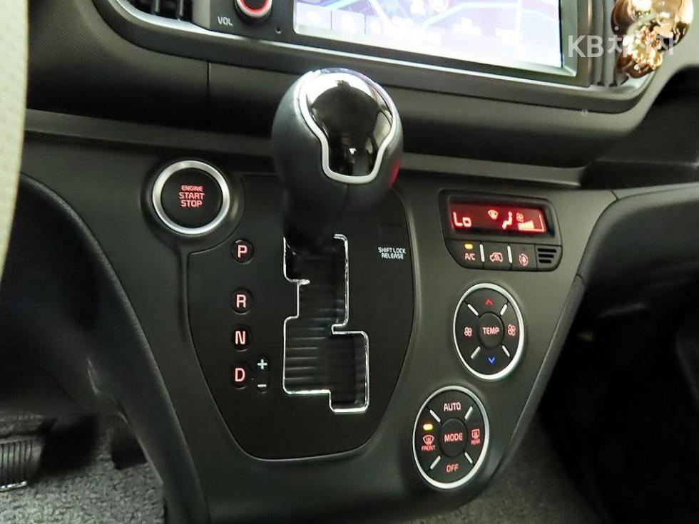 2024 - kia kia