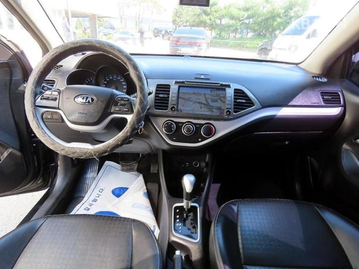 Kia Morning Deluxe 8
