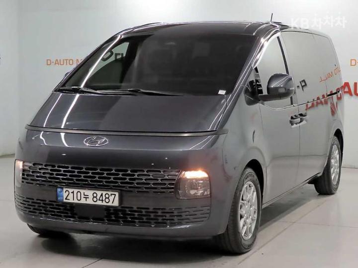 Hyundai Staria 3.5 LPG 투어러 9 — foto 1