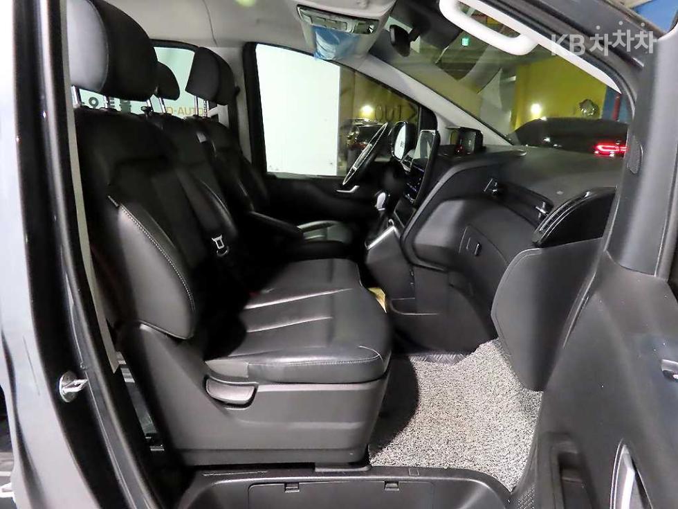 Hyundai Staria — miniaturë 9