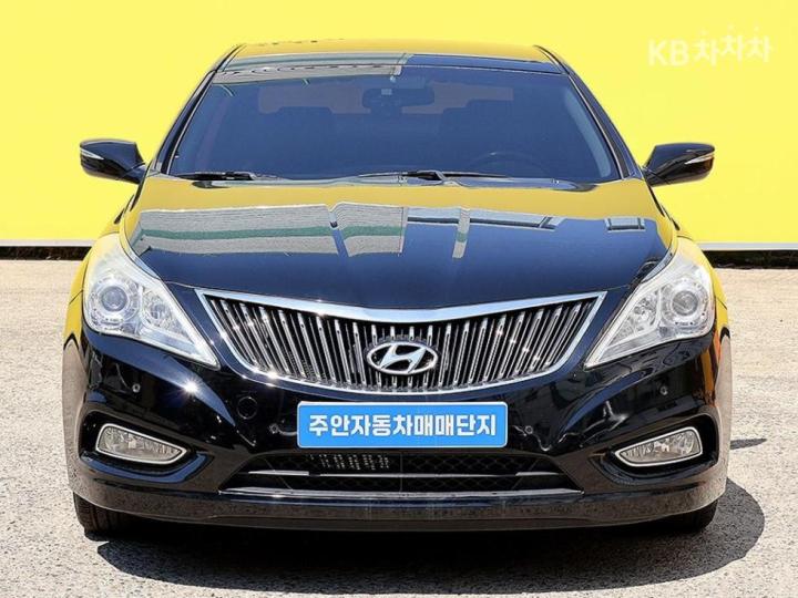 Hyundai Grandeur HG HG240 Luxury