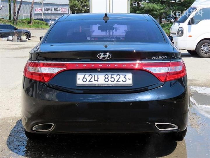Hyundai Grandeur HG LPG HG300 Prime 5