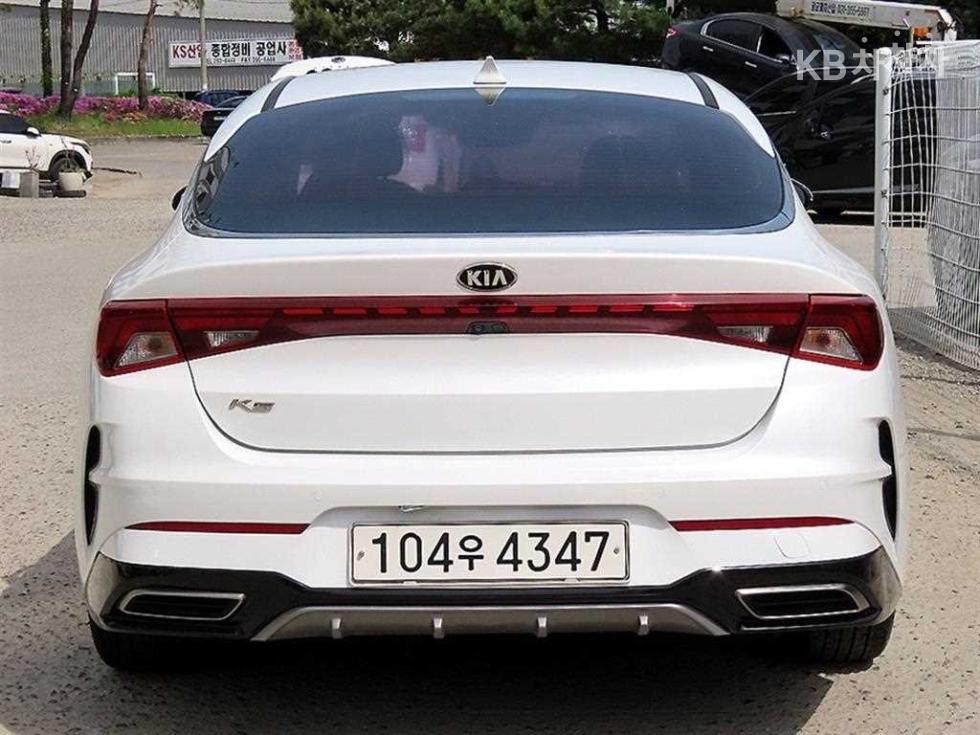 2020 - kia k5