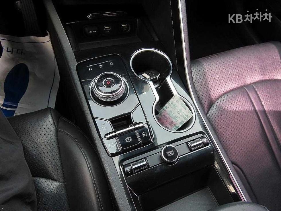 2020 - kia k5