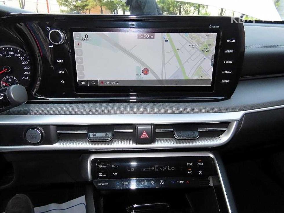 2021 - kia k5