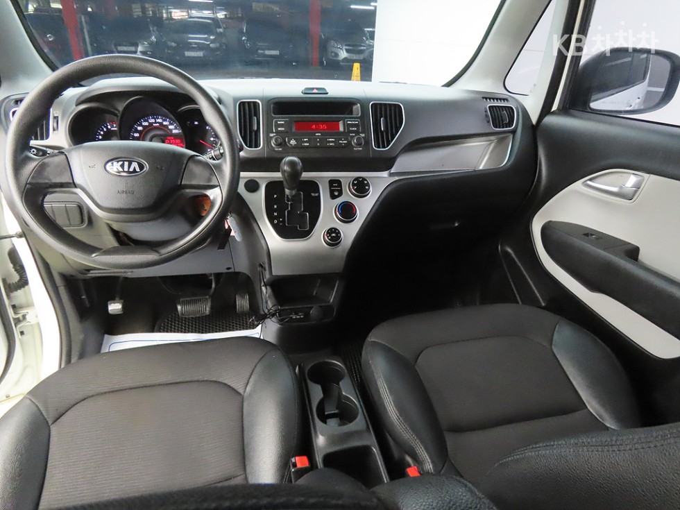 2017 - kia ray