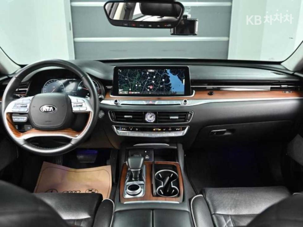 Kia K9 — miniaturë 7