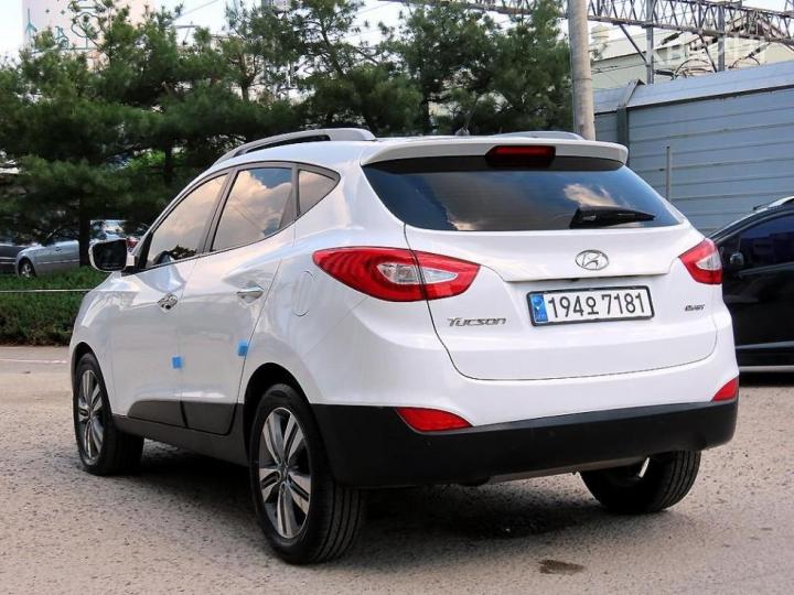 Hyundai Tucson New ix Diesel e-VGT 2WD Modern 4