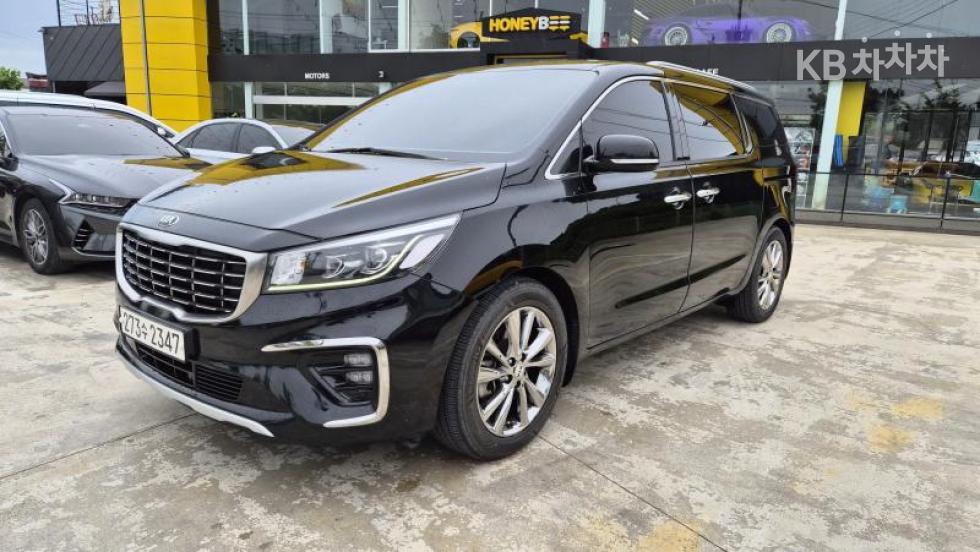 2020 - kia carnival