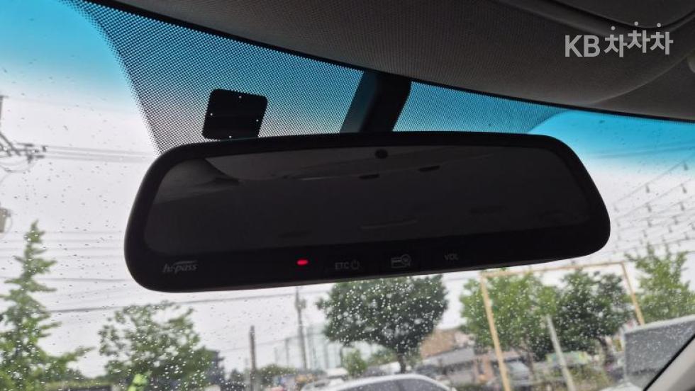 2020 - kia carnival