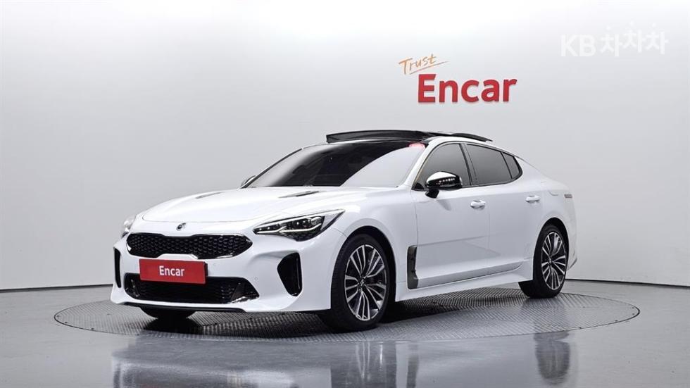 Kia Стингер