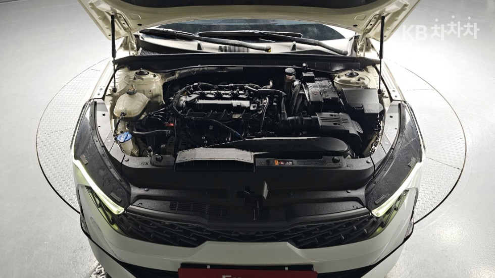 2020 - kia k5
