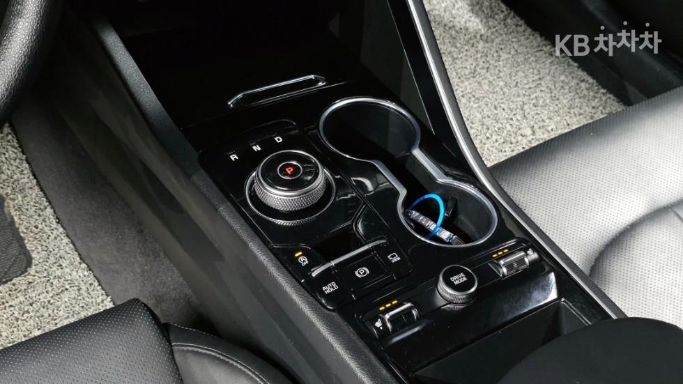 2020 - kia k5