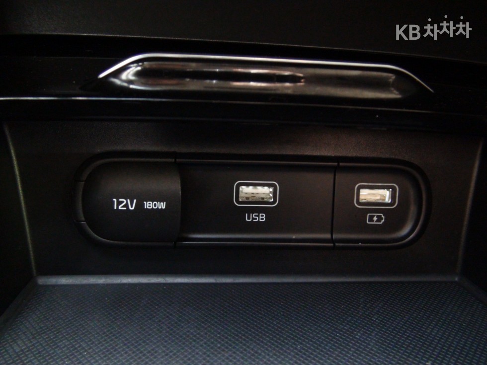 2020 - kia k5