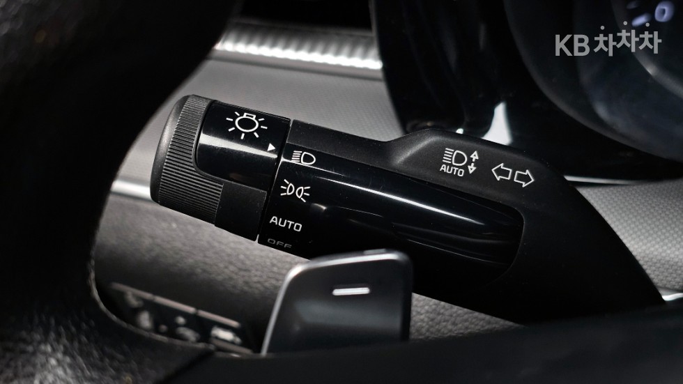 2020 - kia k5