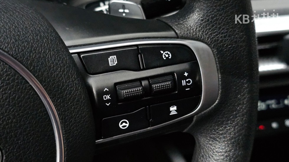 2020 - kia k5
