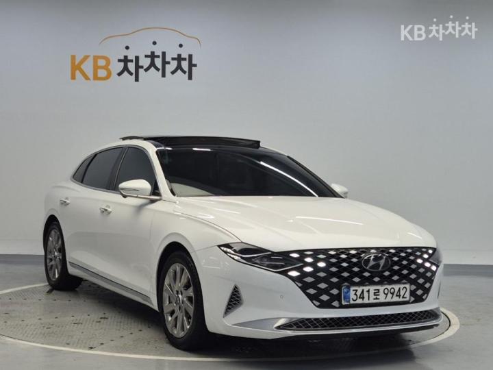 Hyundai Grandeur Hybrid 2.4 Calligraphy 5