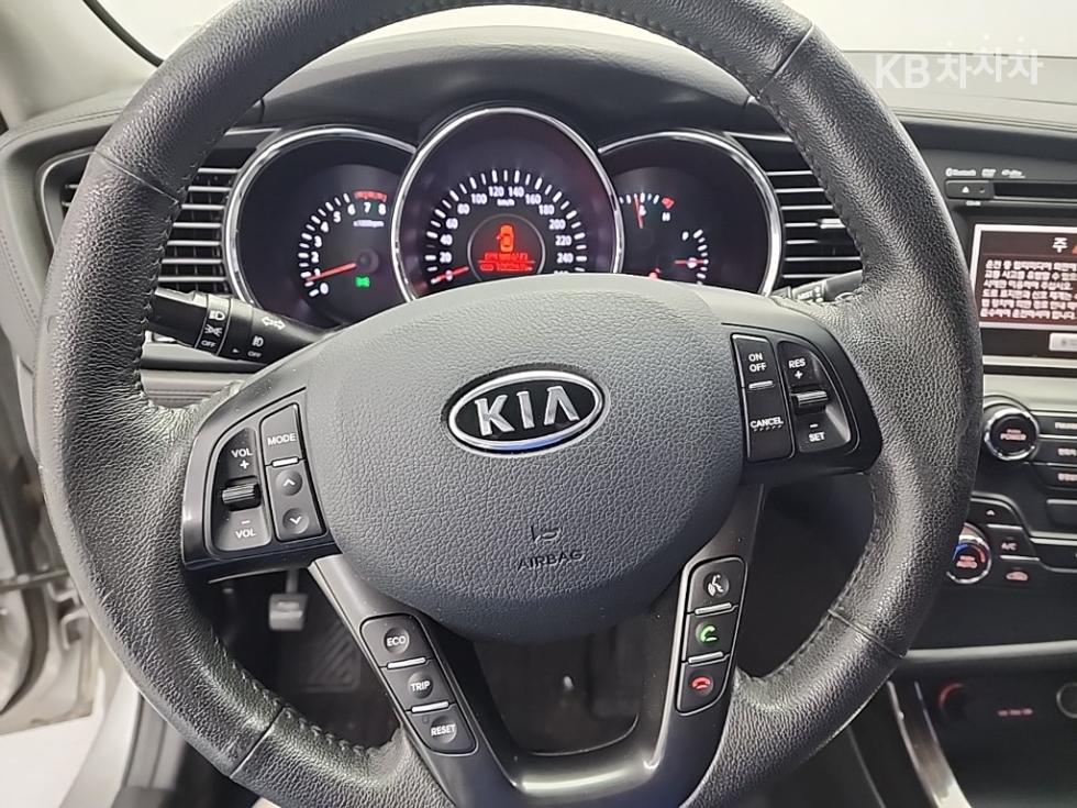 2011 - kia k5