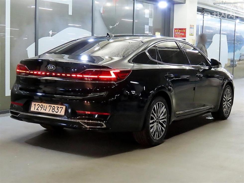 2020 - kia k7