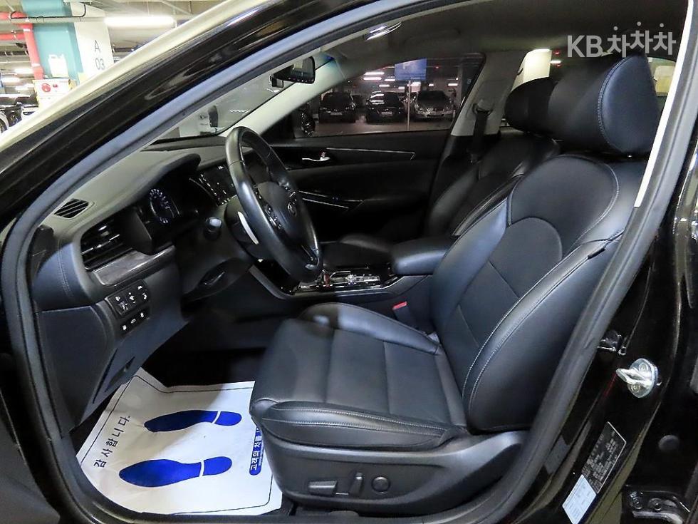 2020 - kia k7
