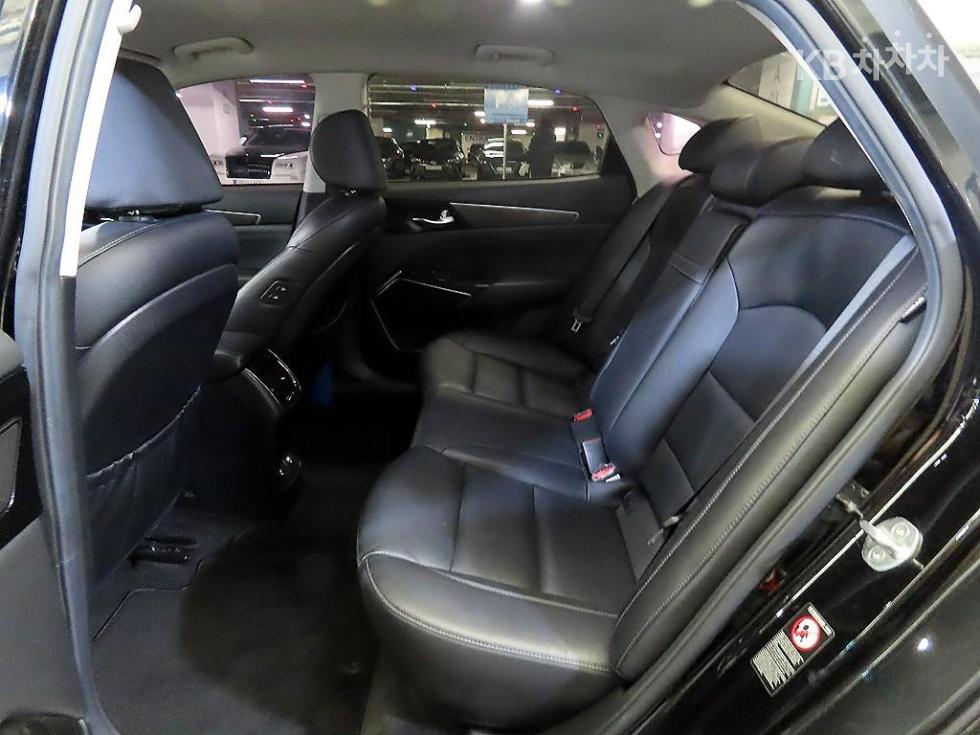 2020 - kia k7