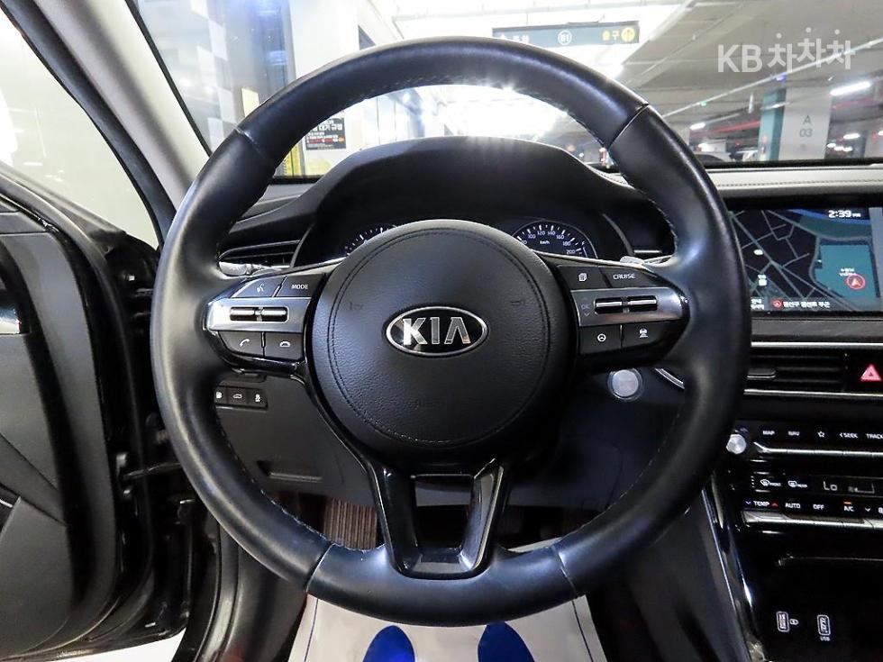 2020 - kia k7