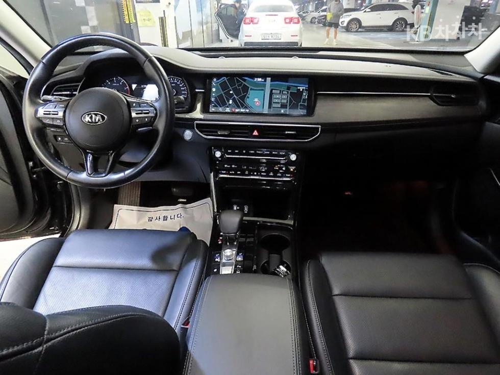 2020 - kia k7
