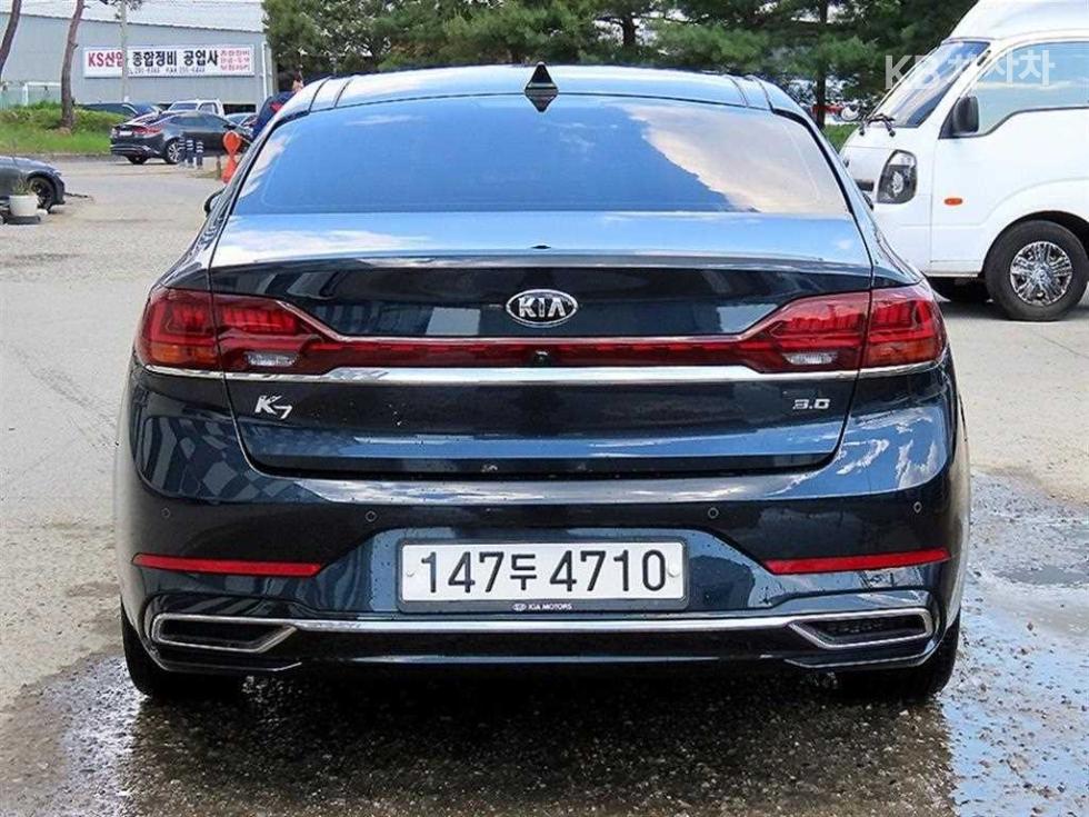 2020 - kia k7