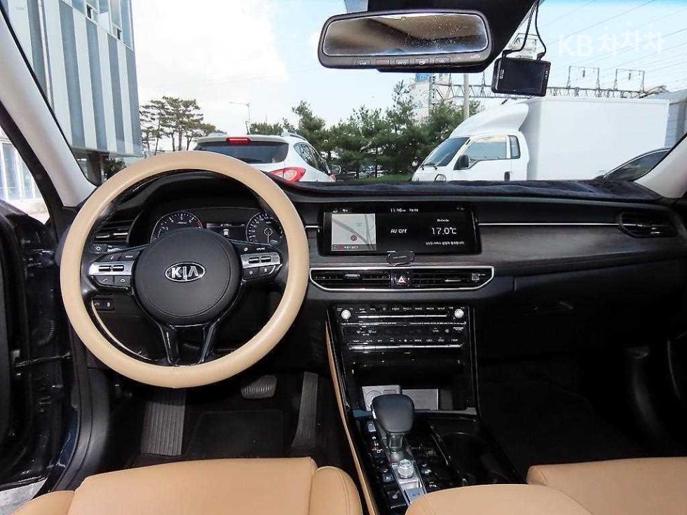 2020 - kia k7