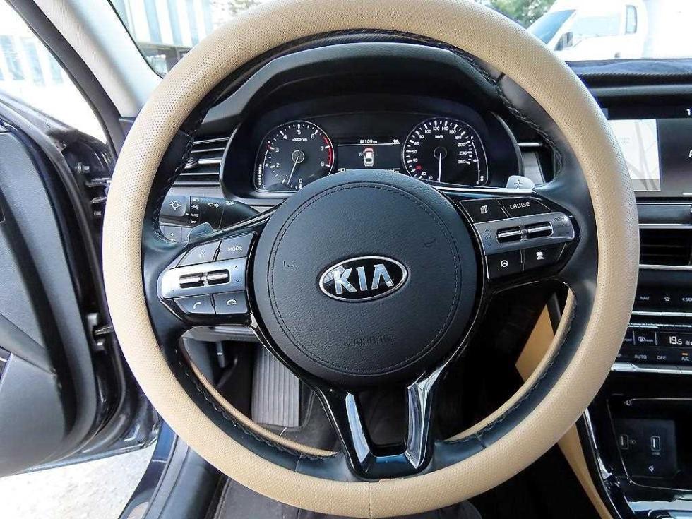 2020 - kia k7