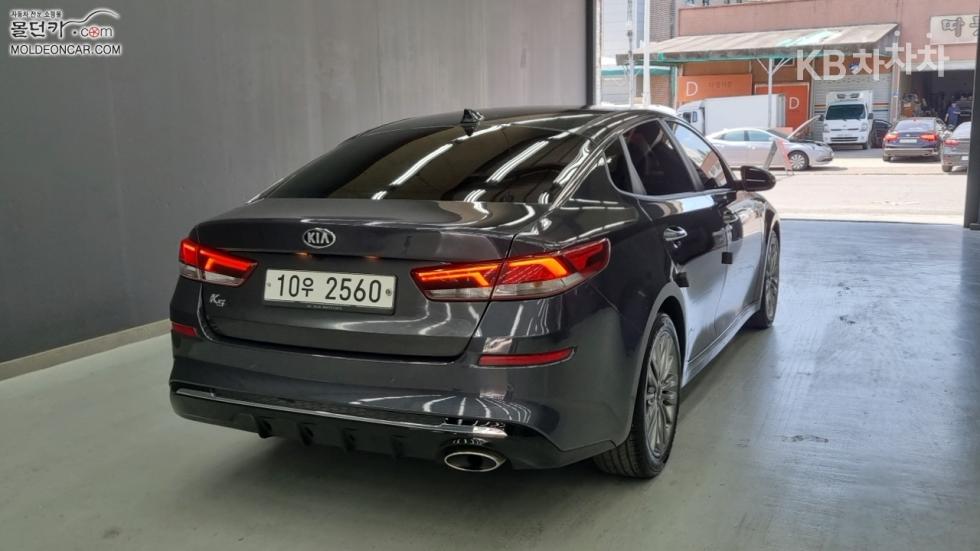2019 - kia k5