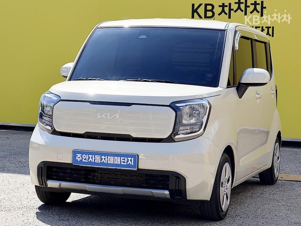 2025 - kia kia