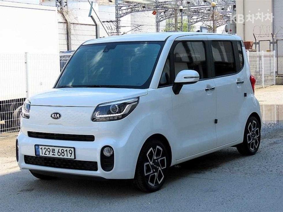 2021 - kia ray