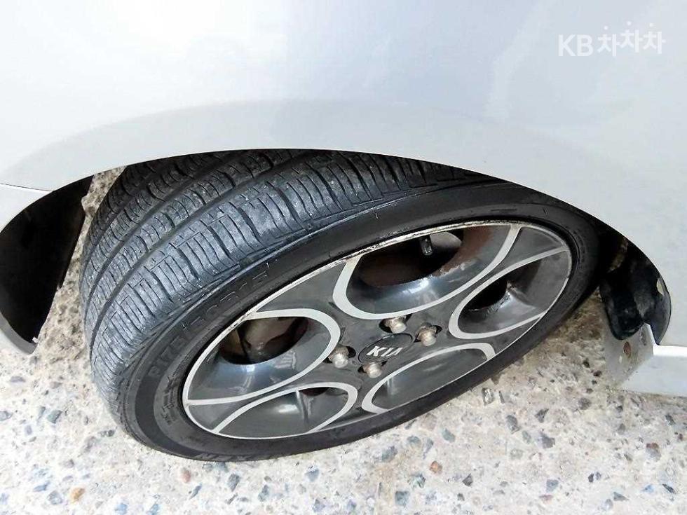 2011 - kia morning