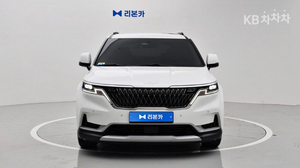 2023 - kia carnival