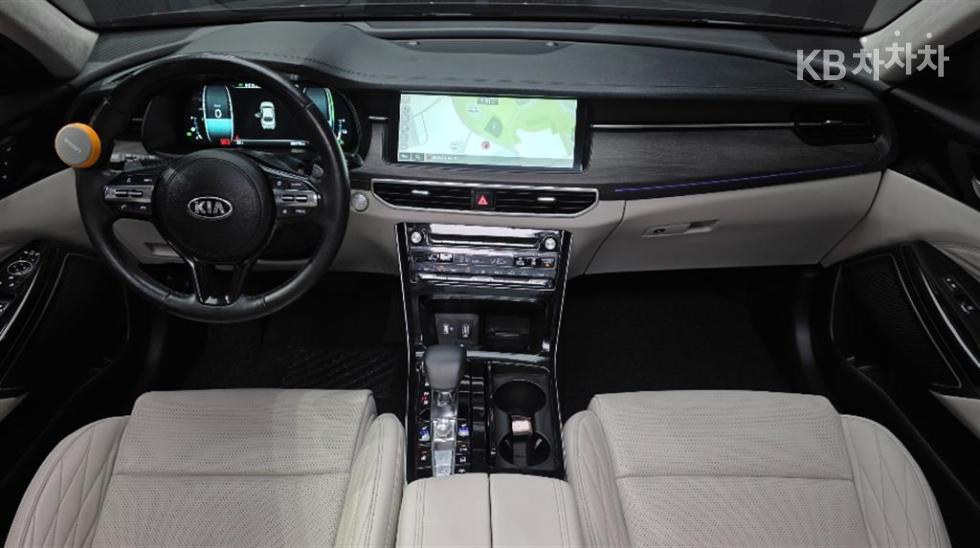 2020 - kia k7